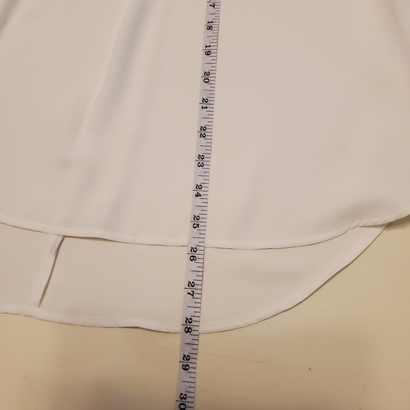 Bar III - White Sleeveless Blouse - L - Picture 5 of 7